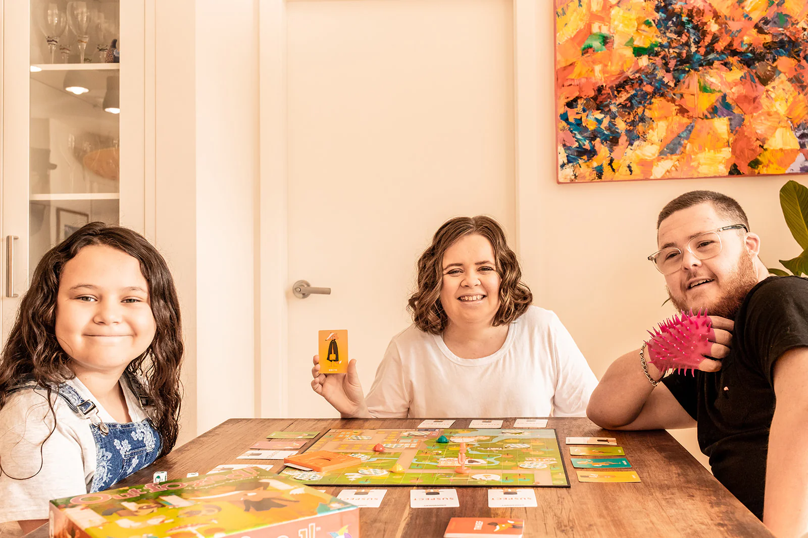Gamewright Outfoxed - Image 4